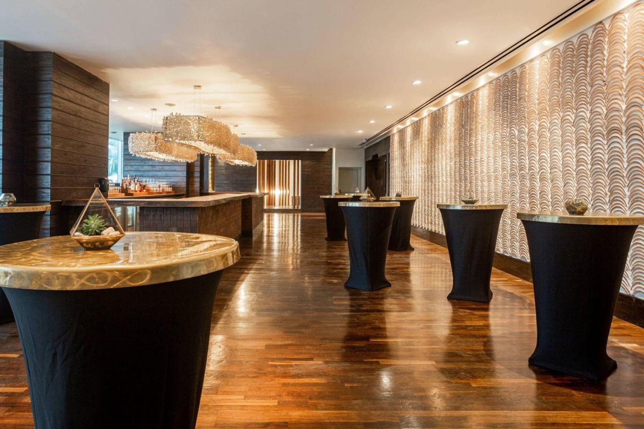 Jw Marriott Panama Hotel Екстериор снимка The Westin Mumbai International